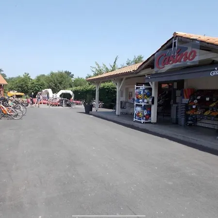 Mobil Home 829-4 Acces Piscines Inclus En Juillet-Aout Des 4 Nuitees Gastes