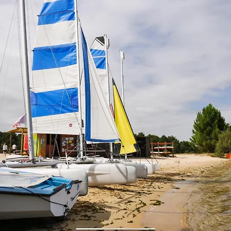 Mobil 829-4 Acces Piscines Inclus En Juillet-aout Des 4 Nuitees アパート