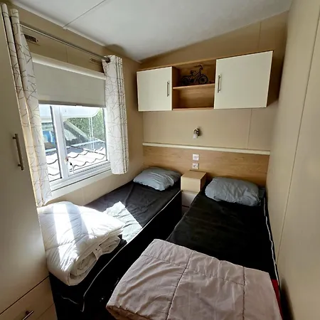 Mobil Home 829-4 Acces Piscines Inclus En Juillet-Aout Des 4 Nuitees