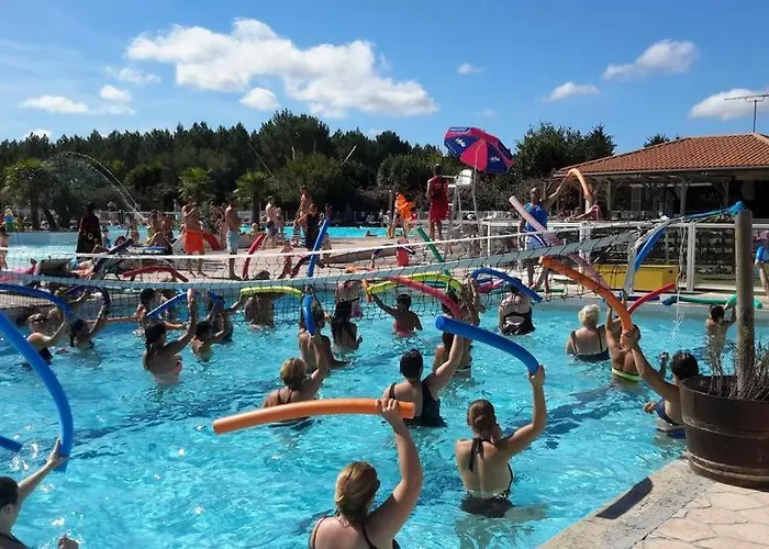 Apartament Mobil 829-4 Acces Piscines Inclus En Juillet-aout Des 4 Nuitees