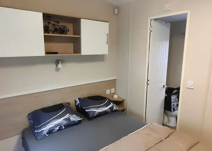 Mobil 829-4 Acces Piscines Inclus En Juillet-aout Des 4 Nuitees Apartament *